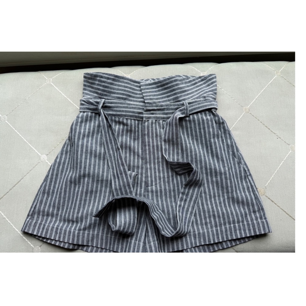 Bobi Black Grey White Striped Linen Blend Paperbag Waist Shorts‎ Womens Size S